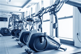 Geen fitnessclub in woongebied wegens strijdigheid met de gewestplanbestemming